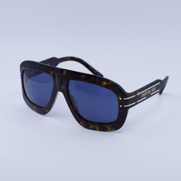 🕶️ New Dior DIORSIGNATURE M1U 20B0 Sunglasses - Shiny Dark Havana Frame - Picture 1 of 11